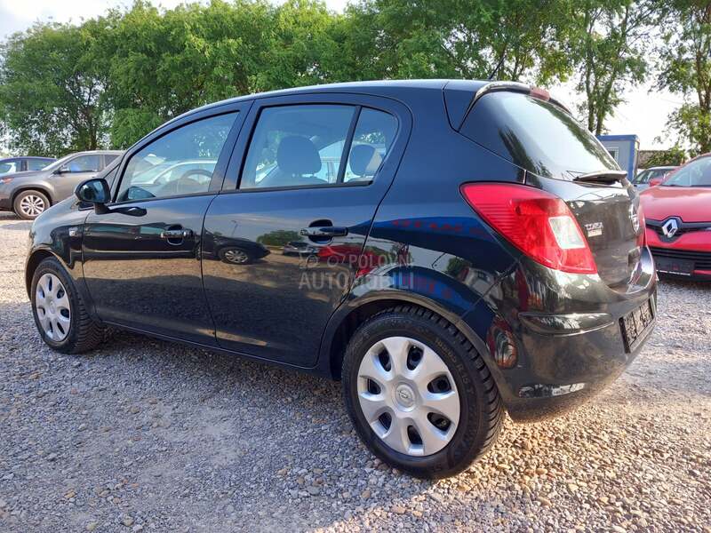 Opel Corsa D 1.2