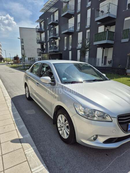 Peugeot 301 ALLURE
