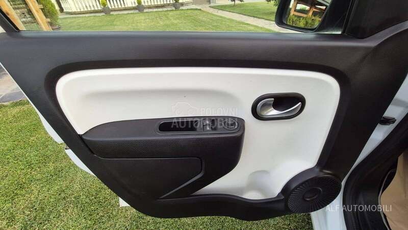 Renault Twingo 1.0 SCE