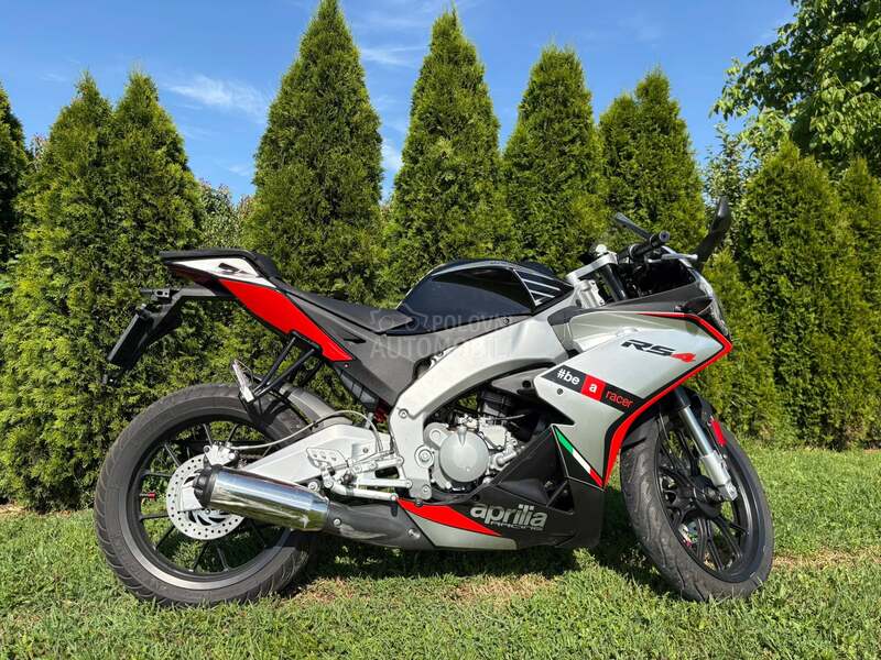 Aprilia rs4