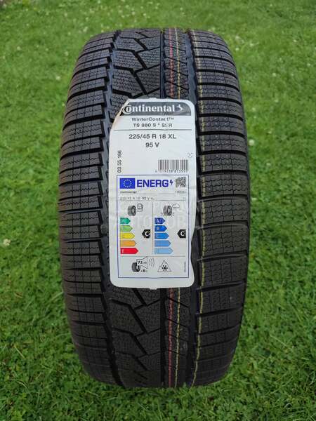 Continental 225/45 R18 Zimska