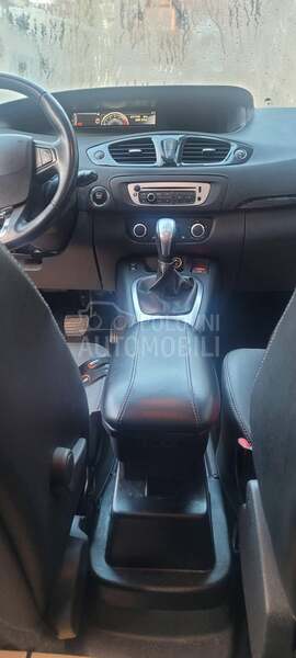 Renault Scenic 1.5 dci 110