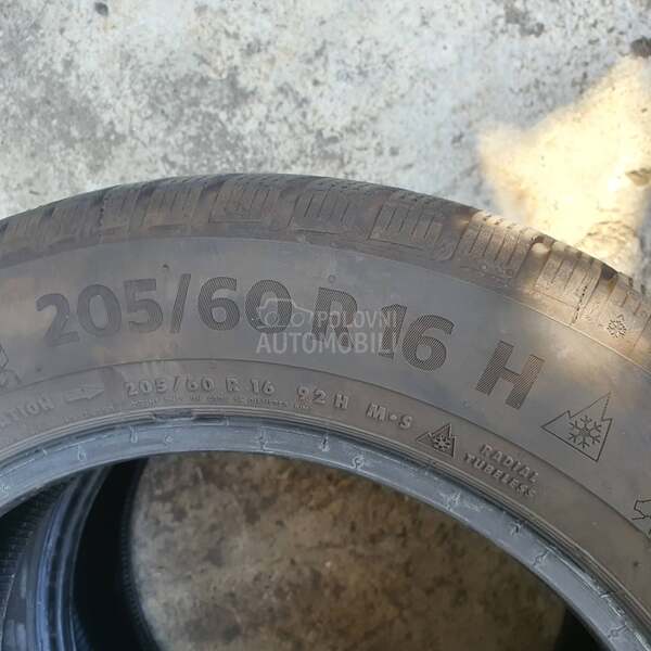 Continental 205/60 R16 Zimska