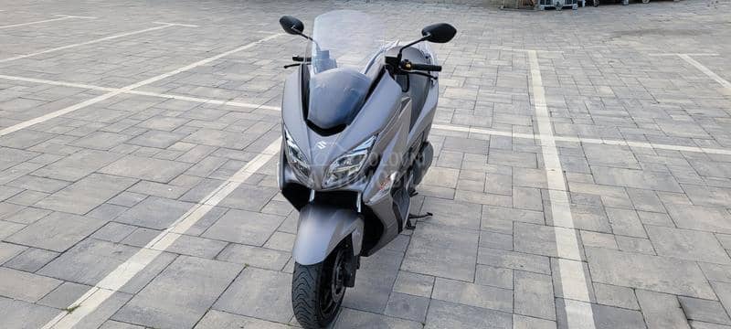 Suzuki burgman 400 x2