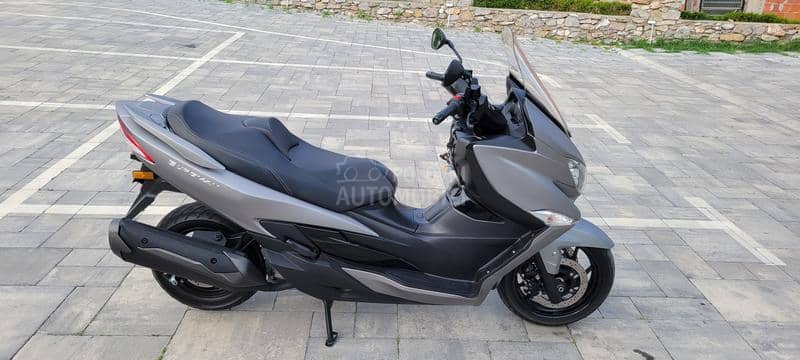 Suzuki burgman 400 x2