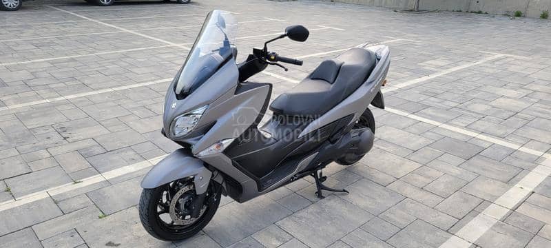 Suzuki burgman 400 x2