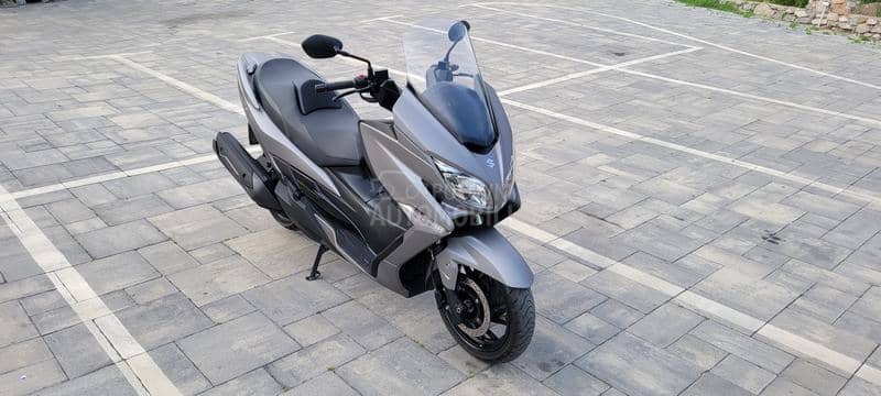 Suzuki burgman 400 x2