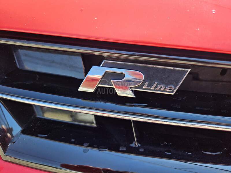 Volkswagen Polo R LINE  TOOP