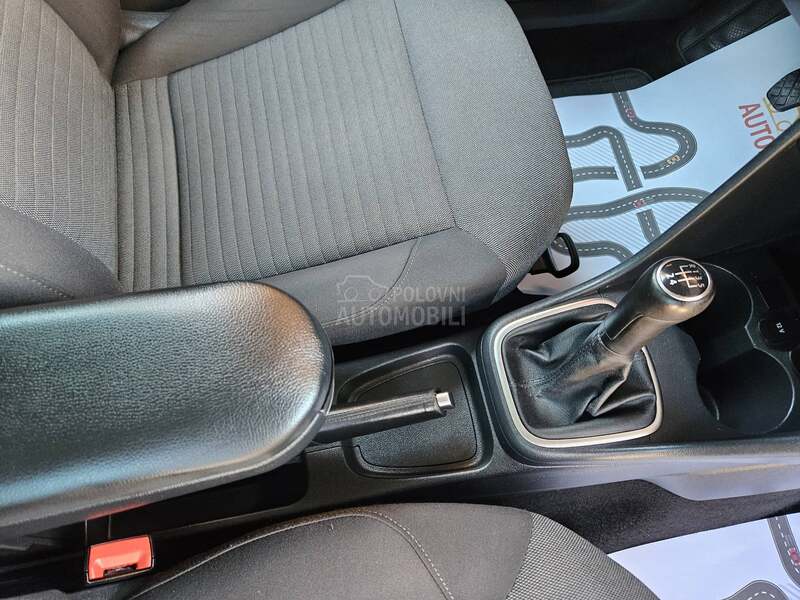 Volkswagen Polo R LINE  TOOP