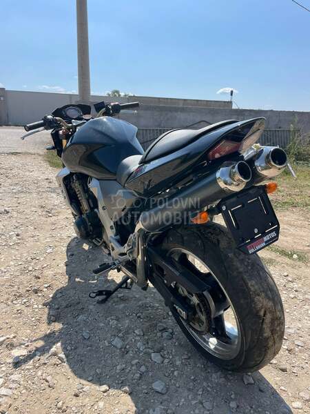 Kawasaki z1000