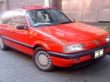 Volkswagen Passat B3 1991. god. -  kompletan auto u delovima