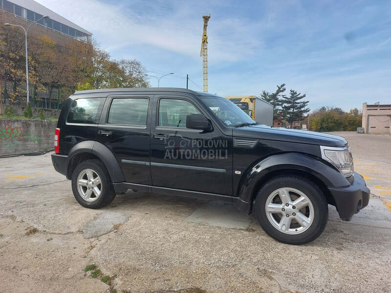 Dodge Nitro 