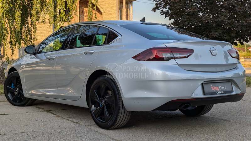 Opel Insignia 2.0CDTi Grand Sport