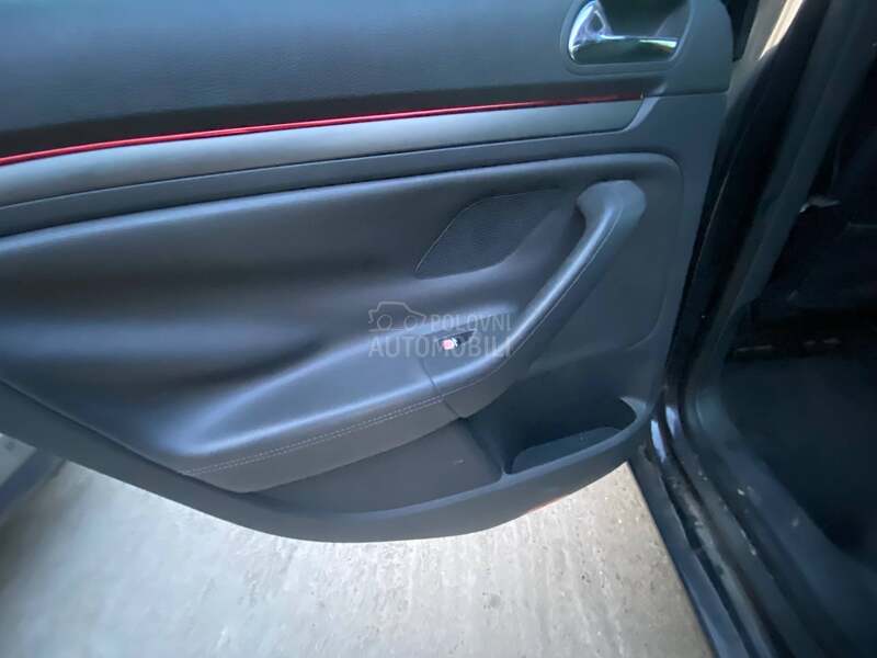 Volkswagen Golf 5 