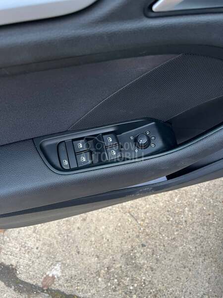Audi A3 2.0 s tronic auto