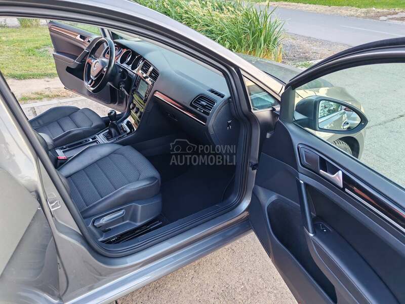 Volkswagen Golf 7 