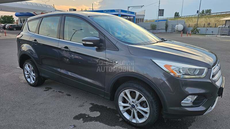 Ford Kuga 2.0d 4wd Titanium