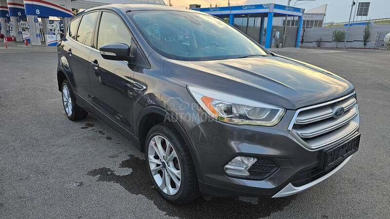 Ford Kuga 2.0d 4wd Titanium