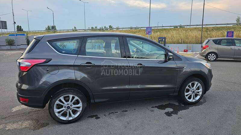 Ford Kuga 2.0d 4wd Titanium