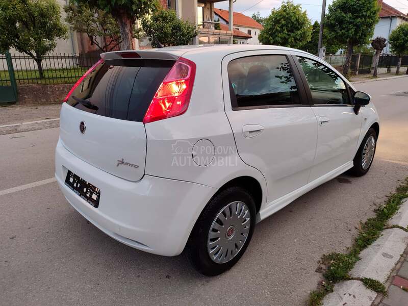 Fiat Grande Punto 1.4i 8v