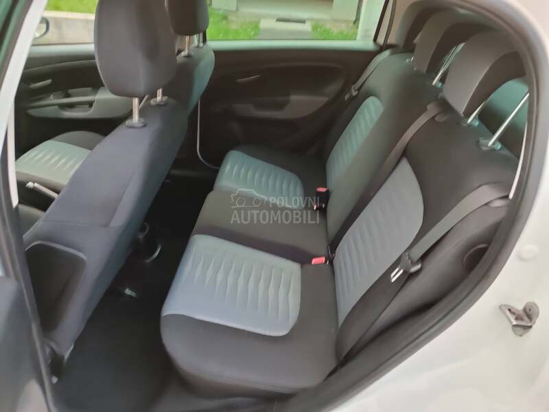 Fiat Grande Punto 1.4i 8v