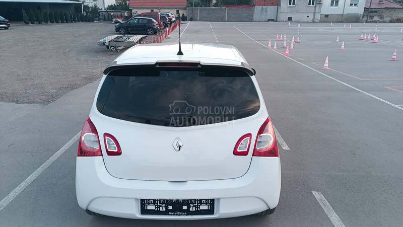 Renault Twingo 1.2 B e n z i n