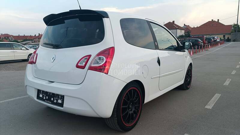 Renault Twingo 1.2 B e n z i n