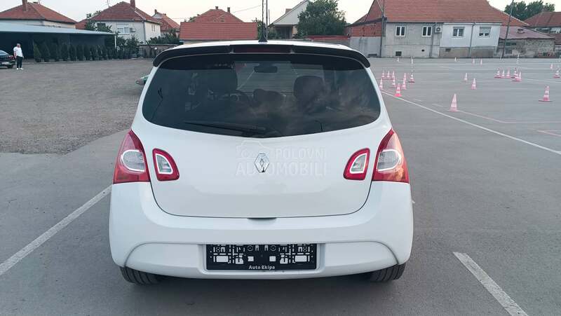 Renault Twingo 1.2 B e n z i n