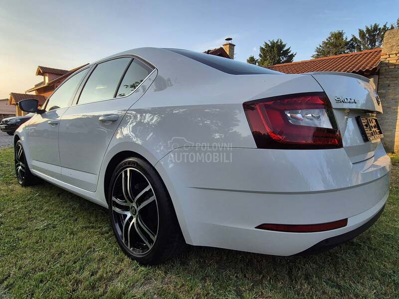 Škoda Octavia 1.6 tdi, dsg