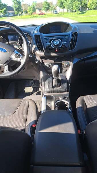Ford Kuga 2.0Tdci TITANIUM 4x4