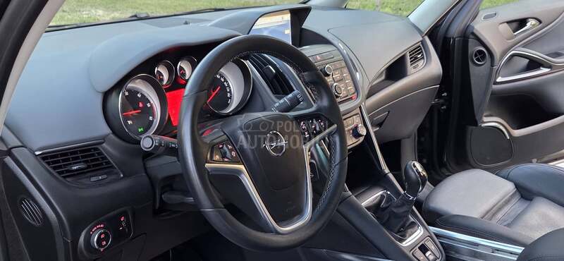 Opel Zafira 2.0cdti