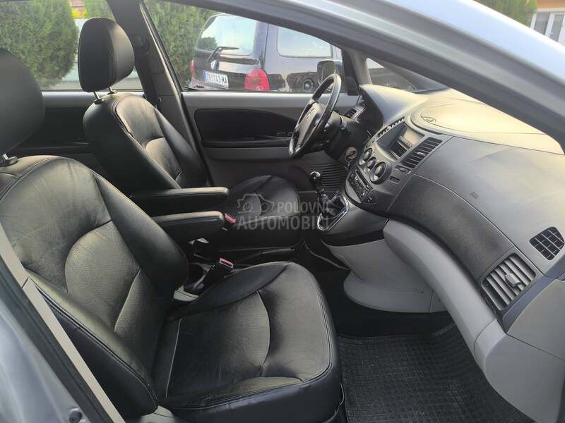 Mitsubishi Grandis 2.0 DID