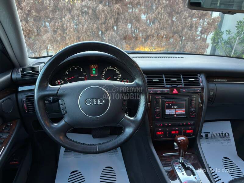 Audi A8 4.2