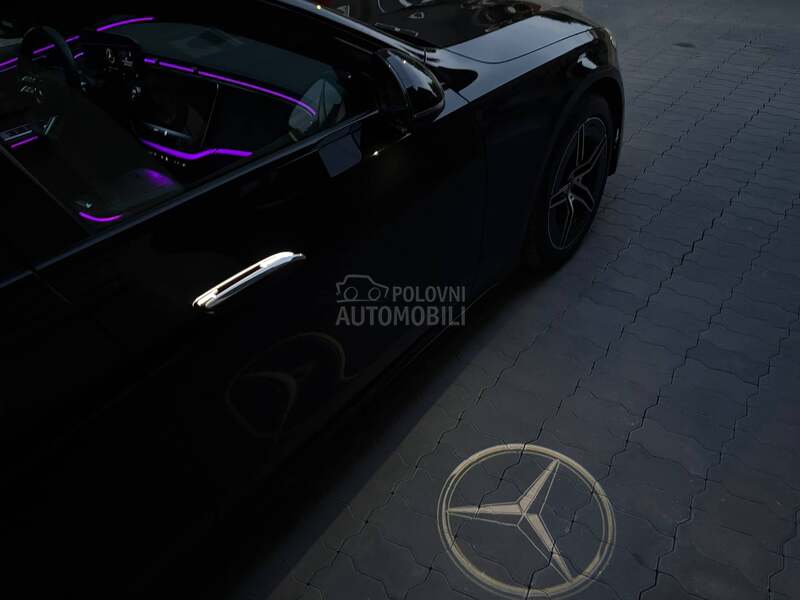Mercedes Benz E 220 AMG 12/2023 night