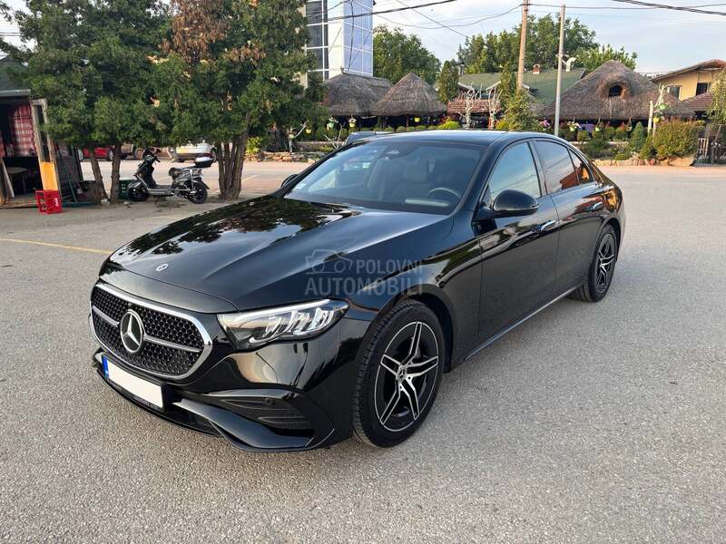Mercedes Benz E 220 AMG 12/2023 night