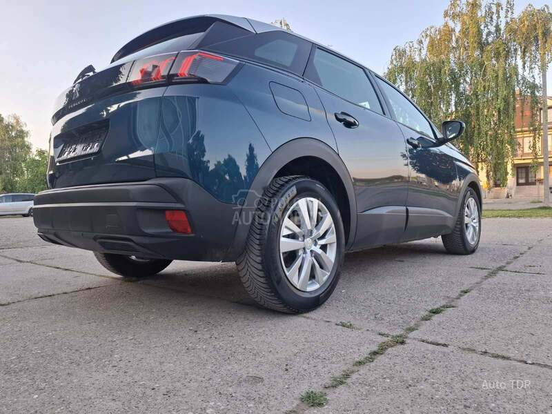 Peugeot 3008 1.5Blu/HDI/ACTIV/AUT