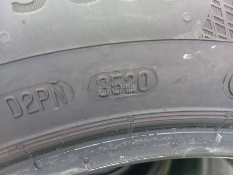Continental 195/60 R15 Zimska