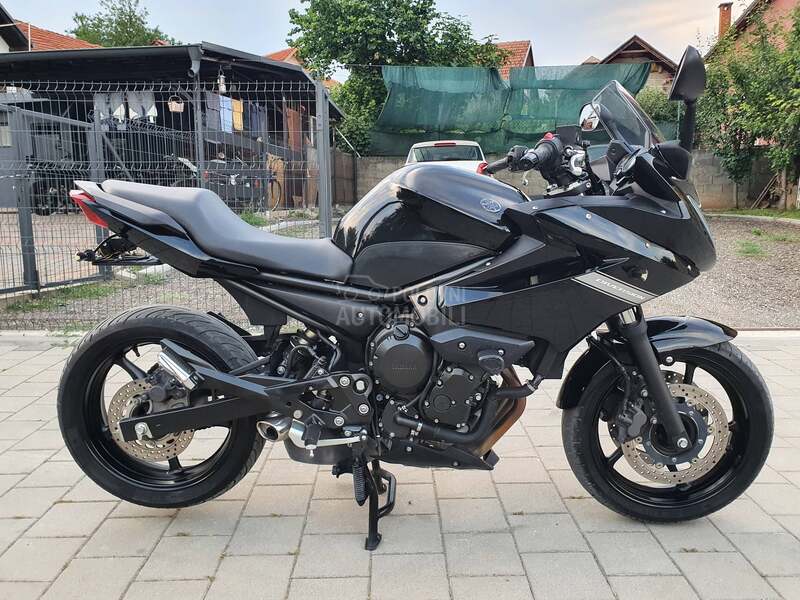 Yamaha XJ6 DIVERSION CH