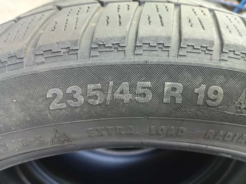 Continental 235/45 R19 Zimska