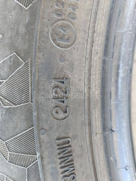 Semperit 215/60 R16 Zimska