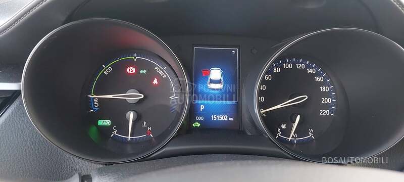 Toyota C-HR hibrid
