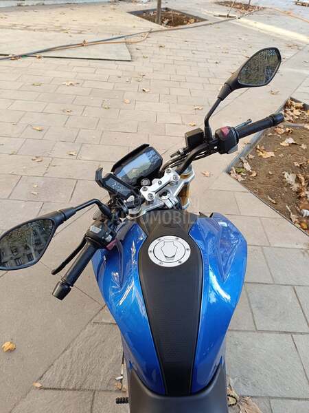 BMW G 310 R Rezervisano