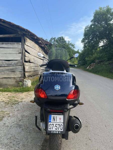 Piaggio mp3