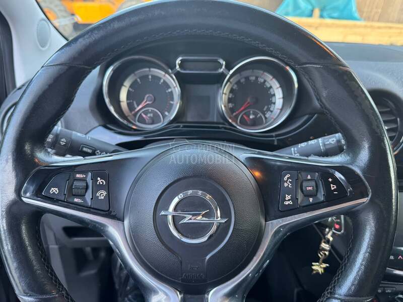 Opel Adam JAM