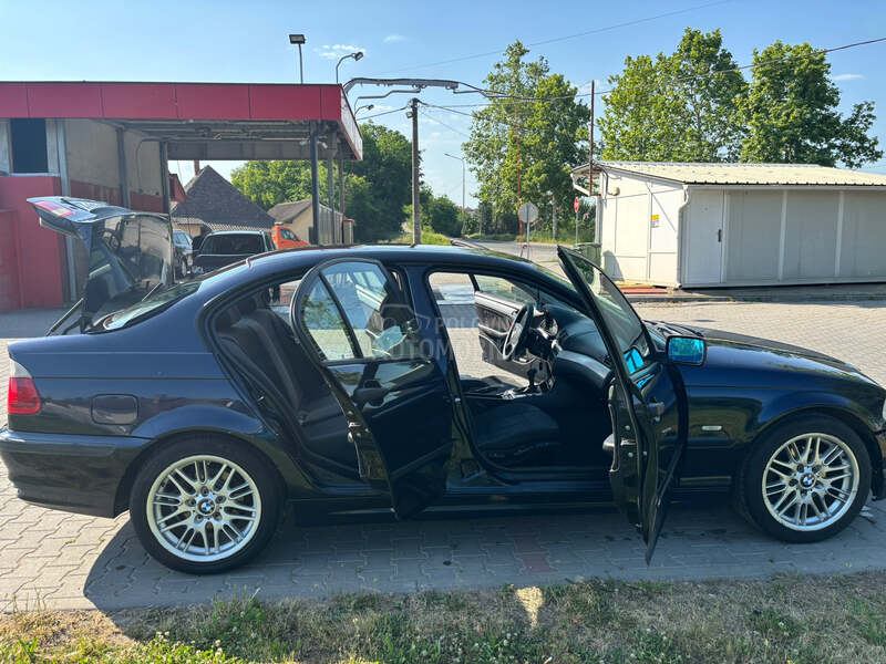 BMW 318 