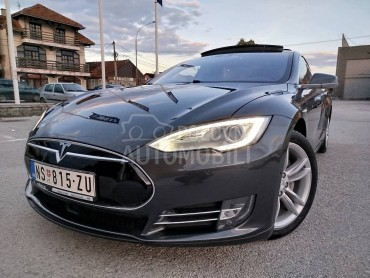 Tesla Model S dualmotor
