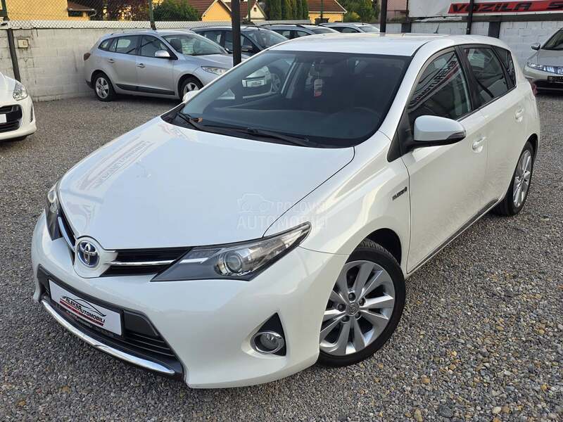 Toyota Auris 1.8 HYBRID