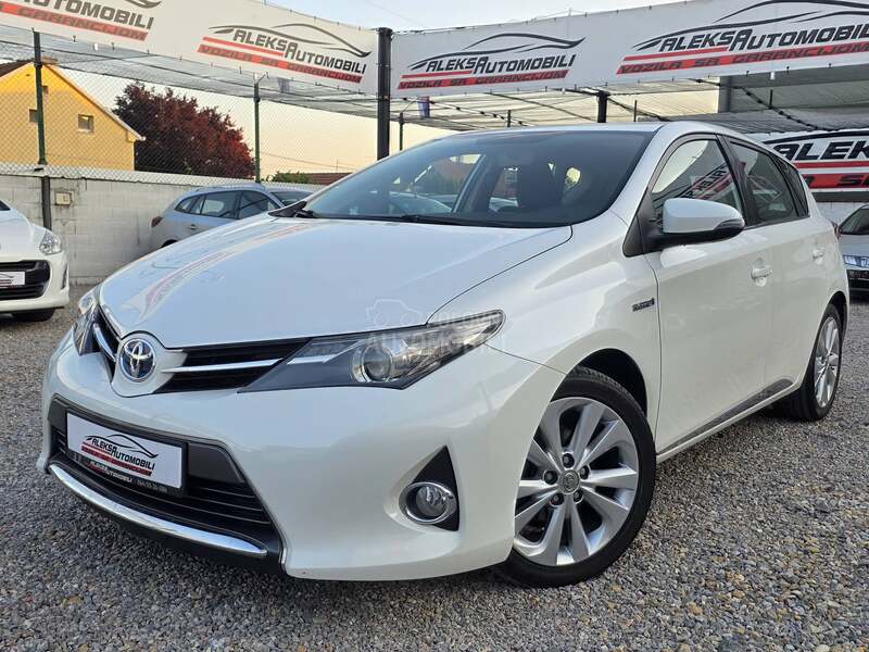 Toyota Auris 1.8 HYBRID
