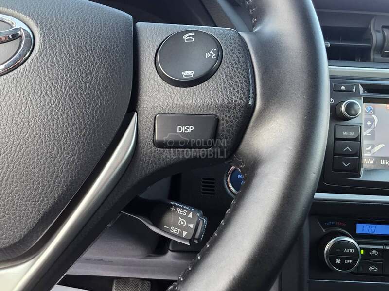 Toyota Auris 1.8 HYBRID