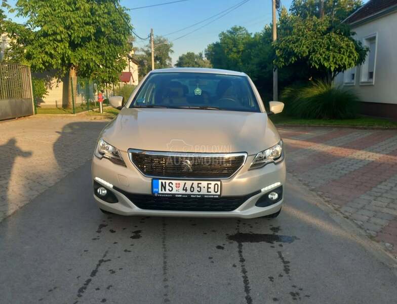 Peugeot 301 1.2 PureTech